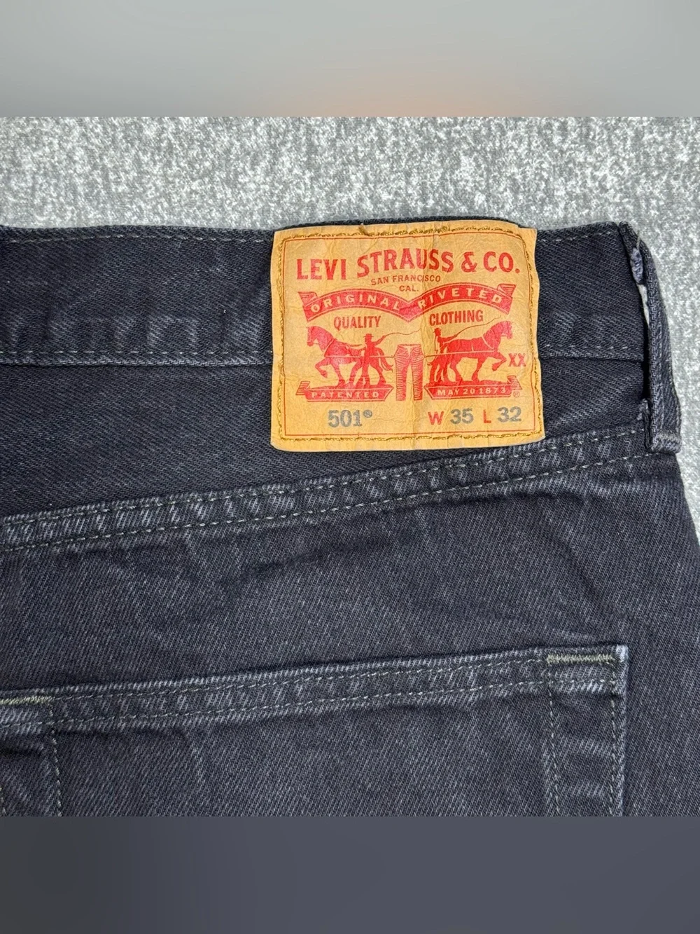 Levis 501 Jeans Men’s 34x30 Black Button Fly Grunge Straight Leg Jeans 5 Pocket